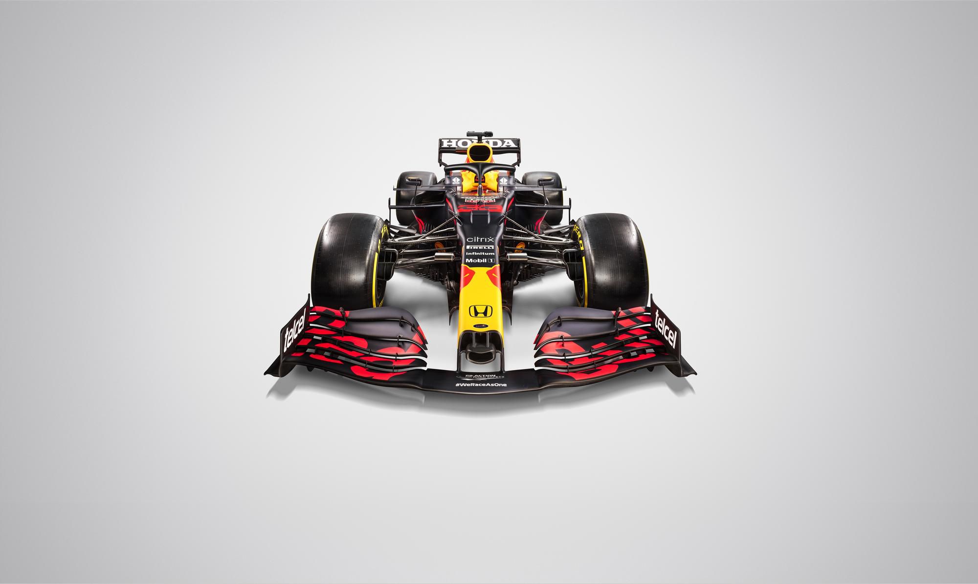 Monopost tímu Red Bull pre sezónu 2021 s označením RB16B.