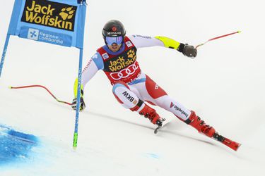 Švajčiarsky lyžiar Mauro Caviezel predčasne ukončil sezónu