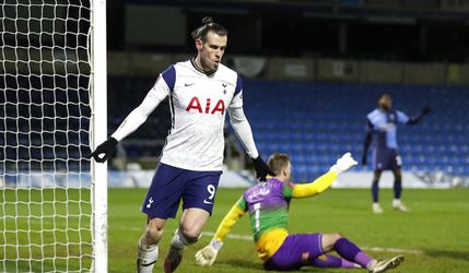 Gareth Bale skóroval v FA Cupe proti druholigistovi a vyslúžil si pochvalu od Mourinha