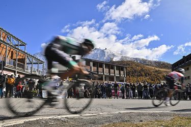 Giro: Peter Sagan zvládol poslednú horskú skúšku, ružový dres opäť mení majiteľa