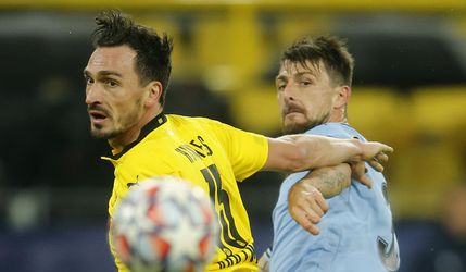 F-skupina: Borussia Dortmund si vďaka remíze s Laziom zabezpečila postup