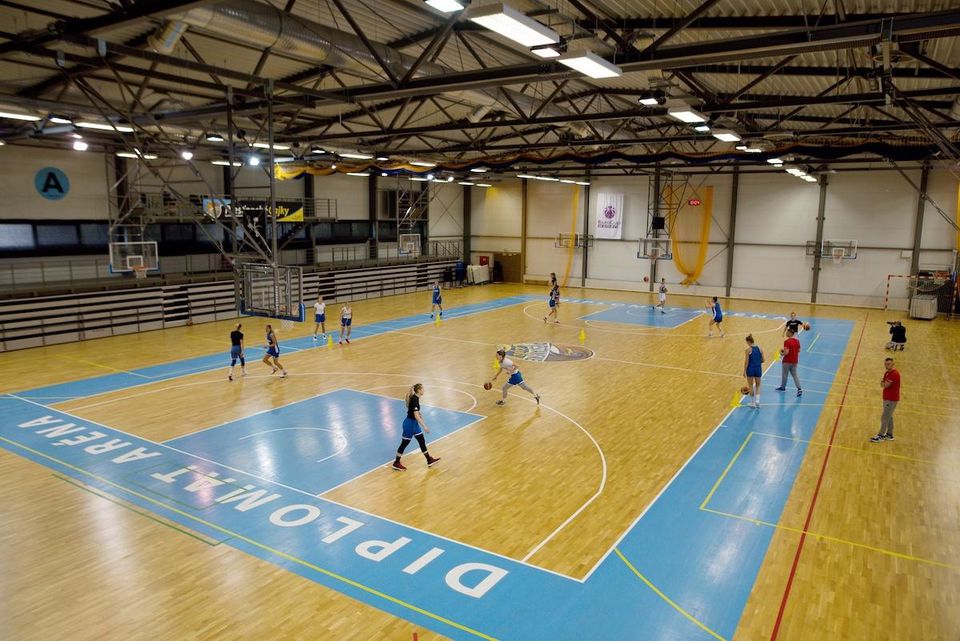 Tréning slovenskej ženskej basketbalovej reprezentácie pred letnou prípravou na novembrovú kvalifikáciu.