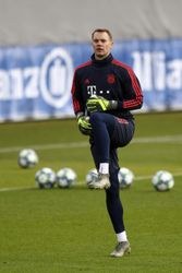 Salihamidžič verí, že Neuer predĺži zmluvu s Bayernom