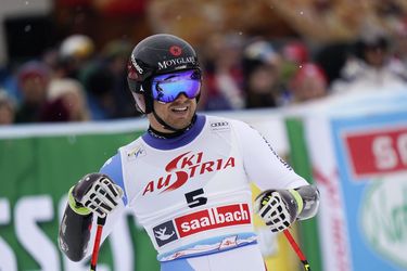 Švajčiar Mauro Caviezel sa zranil počas tréningu a čaká ho operácia