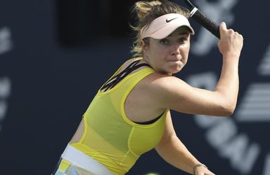 WTA Štrasburg: Cornetová skončila v 2. kole na rakete Rybakinovej, dvojka Svitolinová pokračuje