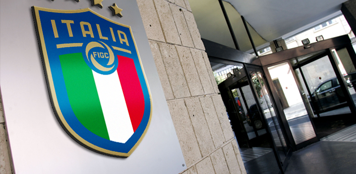Talianska futbalová federácia (FIGC).