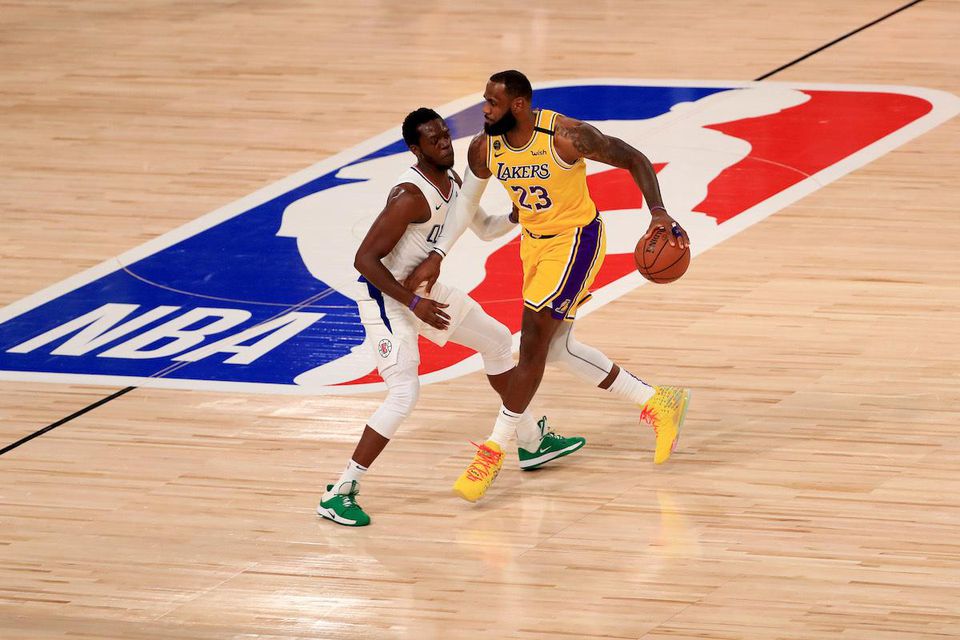 LA Clippers - Los Angeles Lakers.