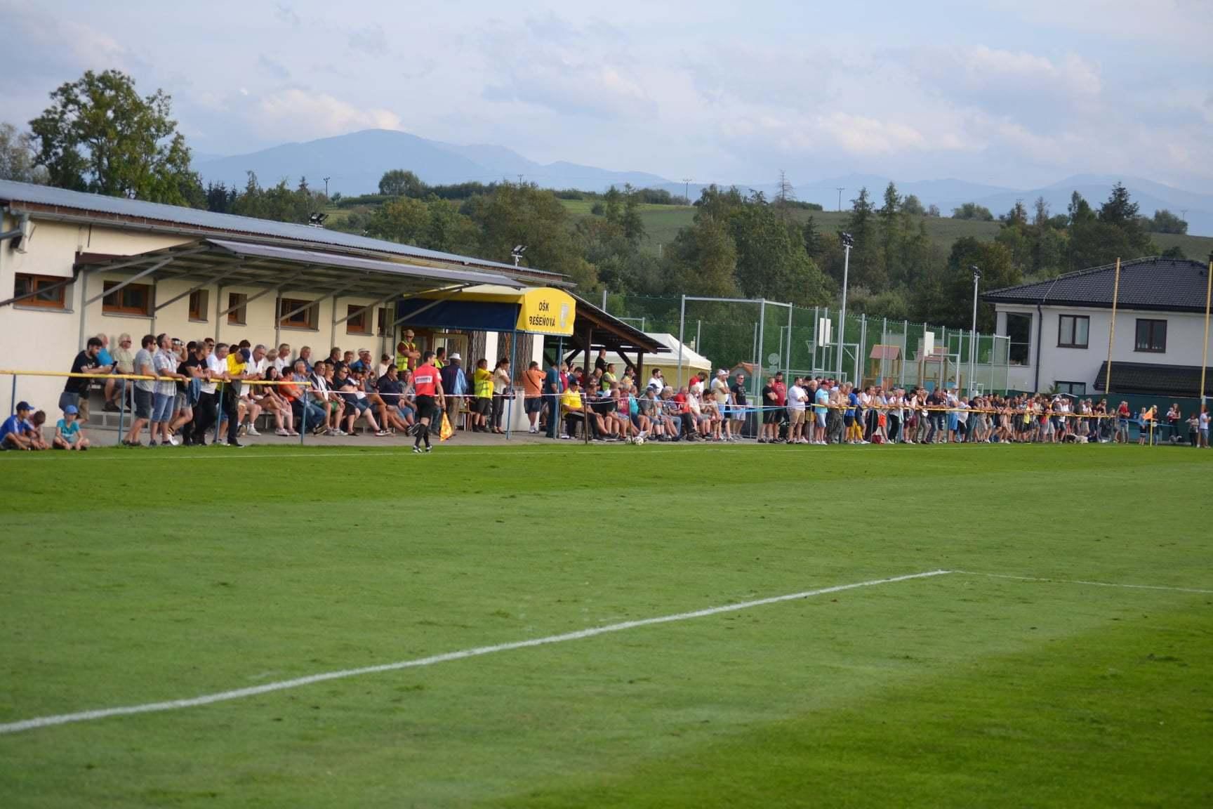 Zápas Slovnaft Cupu medzi Bešeňovou a Púchovom