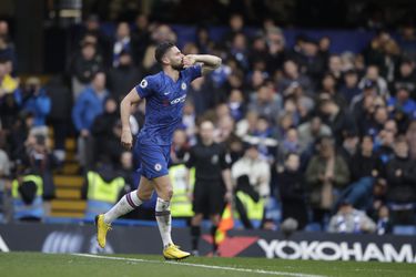 Útočník Olivier Giroud údajne chce zostať v FC Chelsea o rok dlhšie