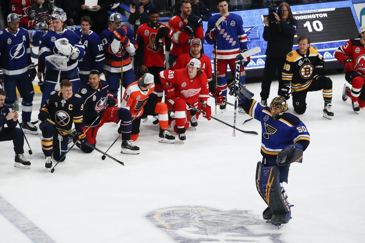 Najväčšie hviezdy NHL počas Zápasu hviezd v januári ešte netušili, čo budú musieť o pár mesiacov riešiť.