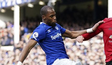 Djibril Sidibe zostane v Evertone až do konca sezóny