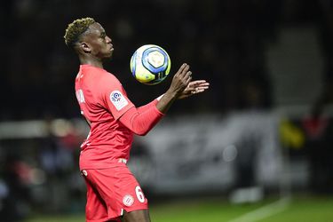 Pozitívne správy z Francúzska, prvý nakazený hráč z Ligue 1 už dýcha bez pomoci prístrojov