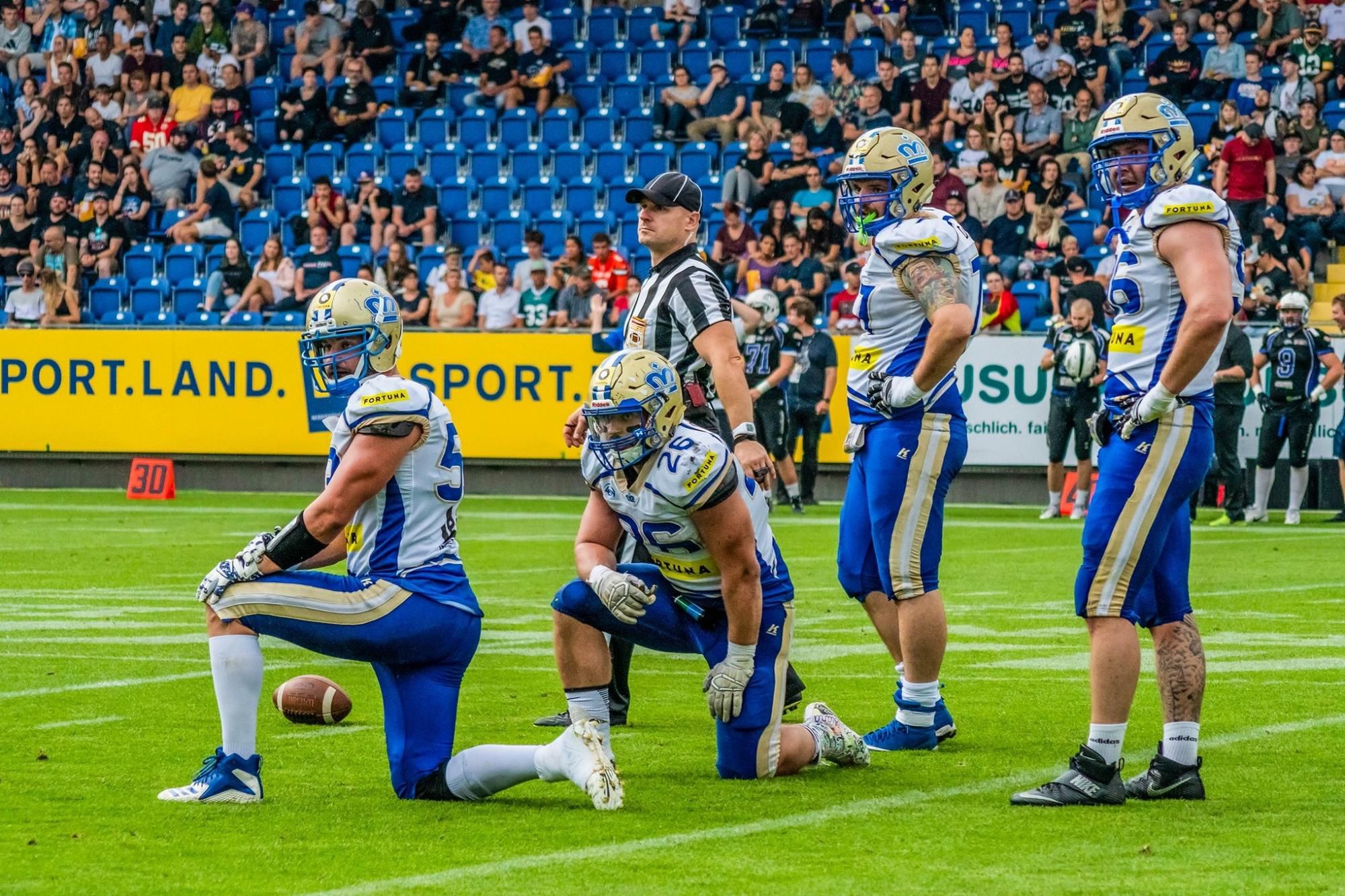 Americkí futbalisti BRATISLAVA MONARCHS.