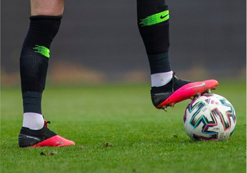 Obnova futbalovej ligy sa črtá už aj v Rakúsku, začať by mohla začiatkom júna
