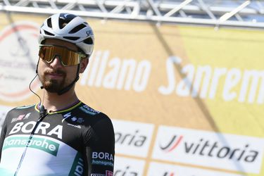 Peter Sagan opäť mimo pódia, Miláno - San Remo vyhral Van Aert