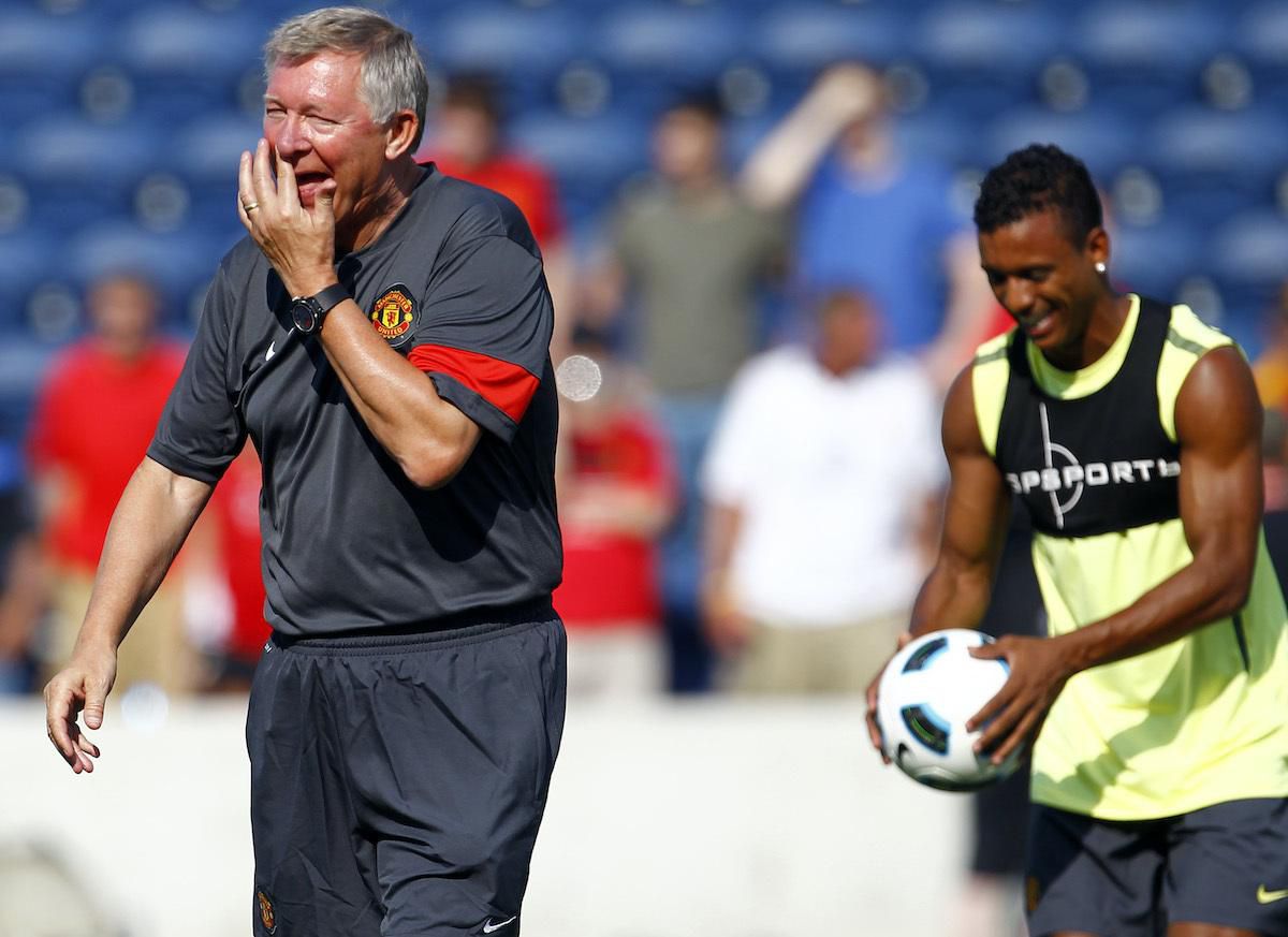 Niekdajší tréner Manchestru United sir Alex Ferguson a Nani.