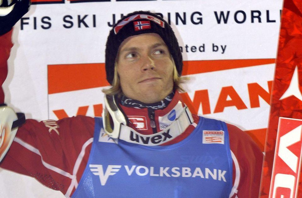 Nórsky skokan na lyžiach Björn Einar Romören.