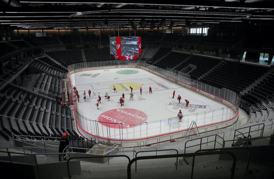 Hokejový štadión vo Švajčiarsku.