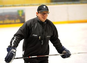 Tréner Július Pénzeš: Neuzatvárajme sa pred svetom, hokej sa globalizuje