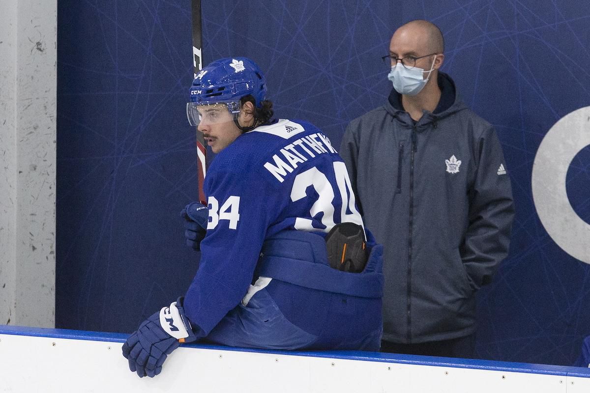 Auston Matthews priznal, že mal koronavírus.