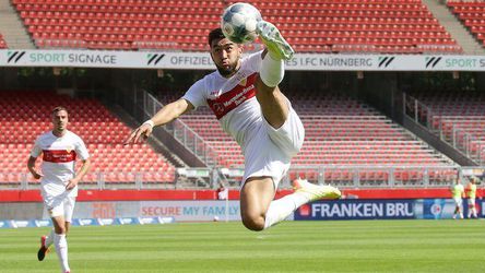 VfB Stuttgart deklasoval Norimberg a klope na dvere Bundesligy