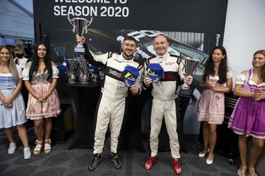 Porsche Sprint Challenge Central Europe: V Salzburgringu triumf Slováka Mička