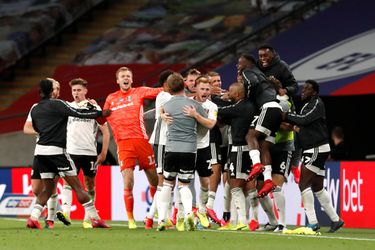 Marek Rodák to vychytal! Fulham sa raduje z postupu do Premier League