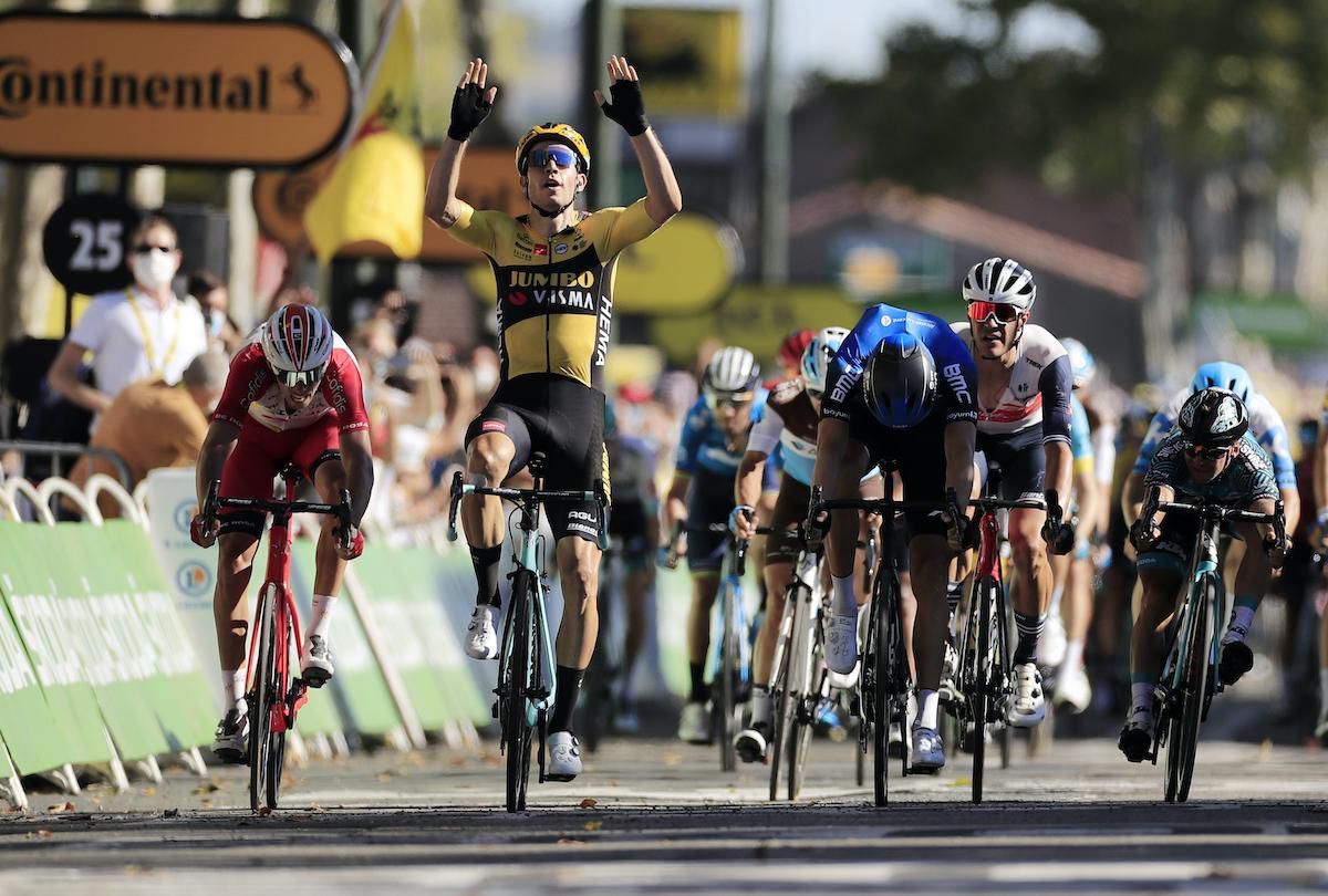 Z výhry v 7. etape na Tour de France sa tešil Wout van Aert.