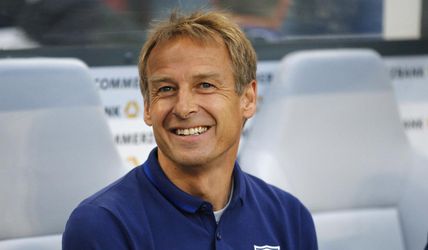 Klinsmanna za spôsob odchodu z Herthy kritizujú nemeckí tréneri