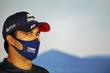 Sergio Perez sa môže vrátiť do pretekárskeho kolotoča, po povinnej karanténe mal negatívny test