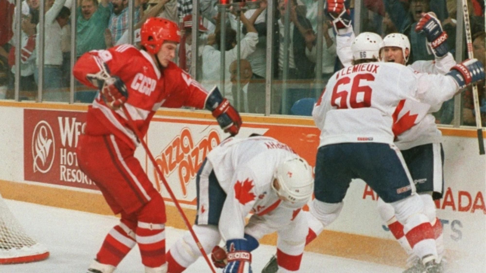 Wayne Gretzky s Mariom Lemieuxom ovládli bodovanie turnaja a postarali sa aj o víťaznú akciu v rozhodujúcom treťom finále proti Sovietskemu zväzu.