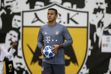 Thiago Alcantara prestúpil do vysnívaného klubu, Bayern Mníchov vymenil za majstra Premier League