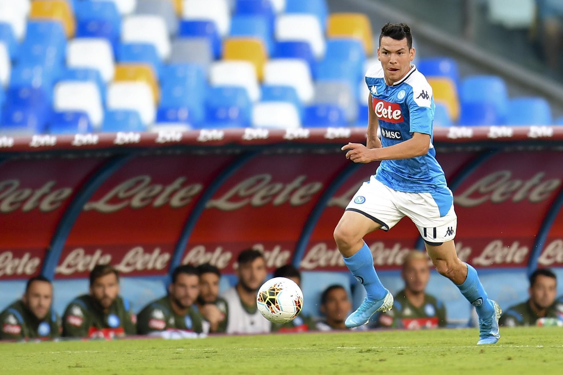 Hirving Lozano v drese SSC Neapol.