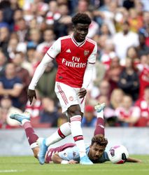 Bukayo Saka podpísal s Arsenalom nový kontrakt
