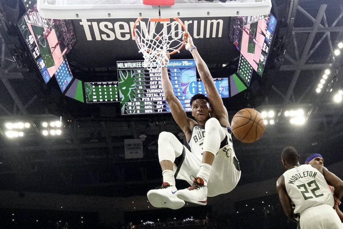 Giannis Antetokounmpo.