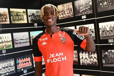 Trevoh Chalobah odchádza z Chelsea na hosťovanie do Lorientu