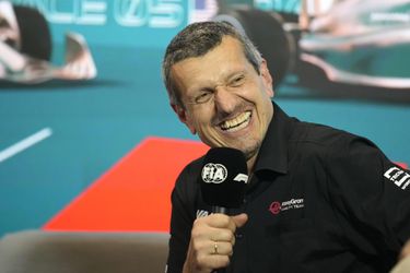 FIA si predvolala šéfa Haasu Steinera po kritike stevardov na Veľkej cene Monaka