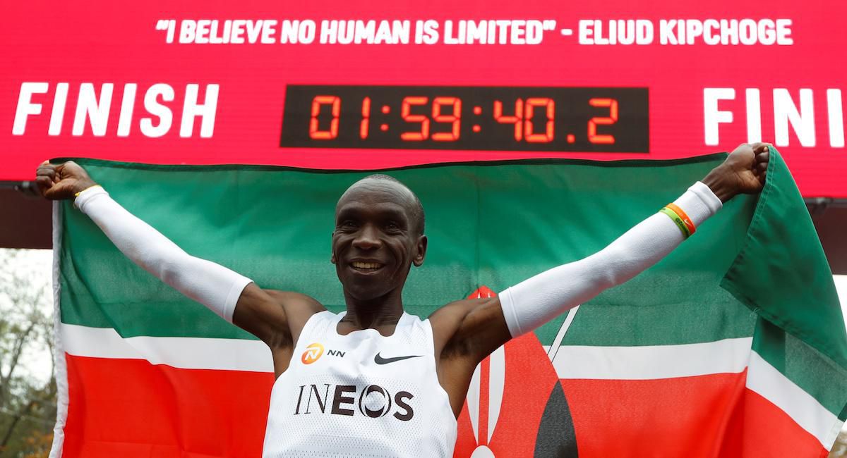 Eliud Kipchoge (1:59:40)