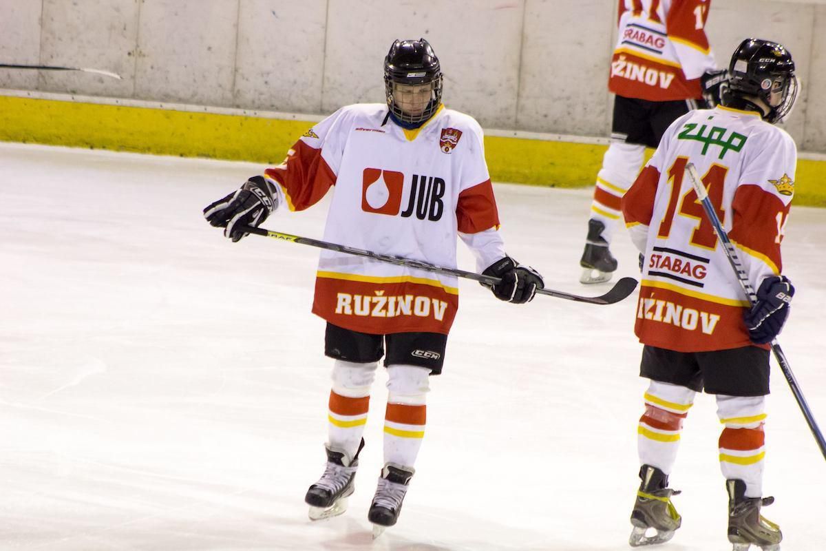 V Ružinove mu pomohla prítomnosť hráčov z hokejovej školy Svišť.