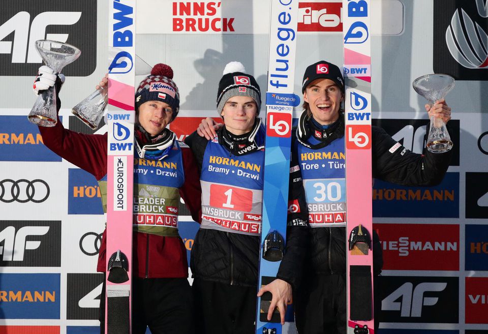Marius Lindvik zvíťazil v Innsbrucku