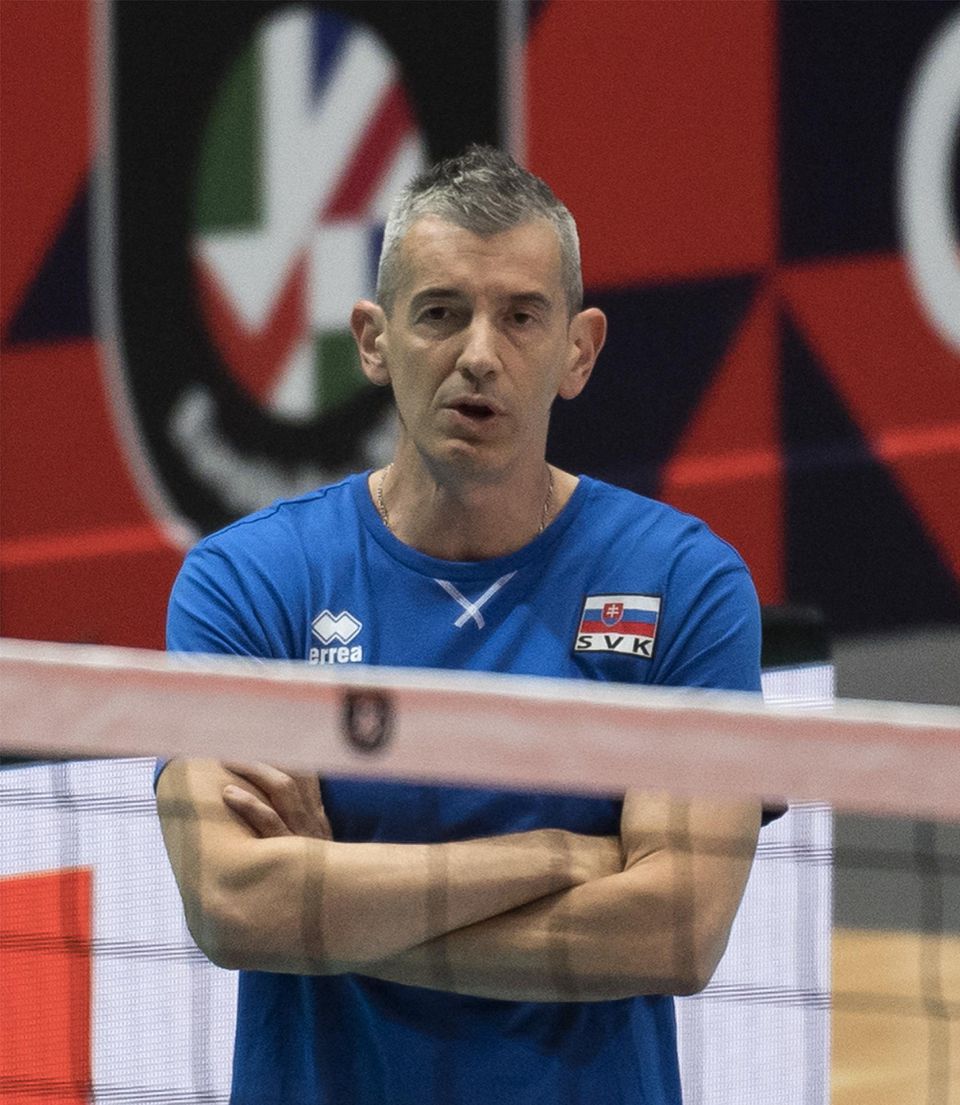 Tréner Sloveniek Marco Fenoglio.
