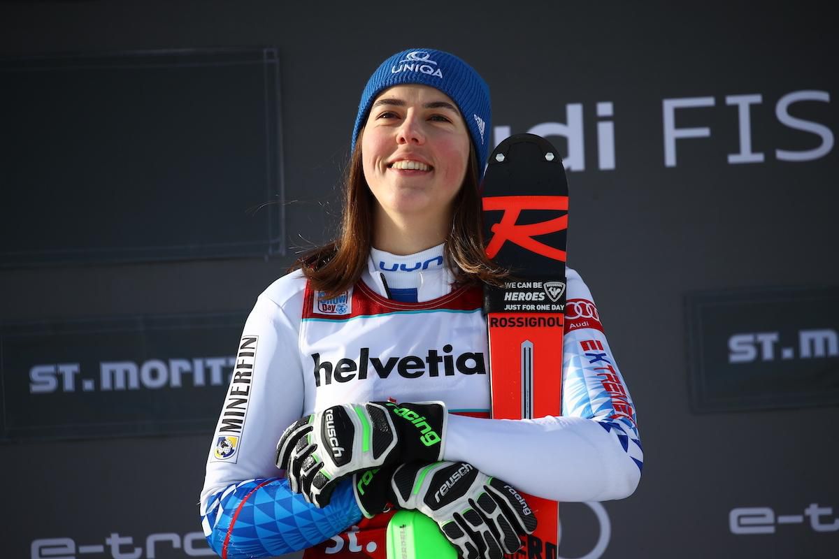 Slovenská lyžiarka Petra Vlhová sa teší po triumfe v paralelnom slalome.