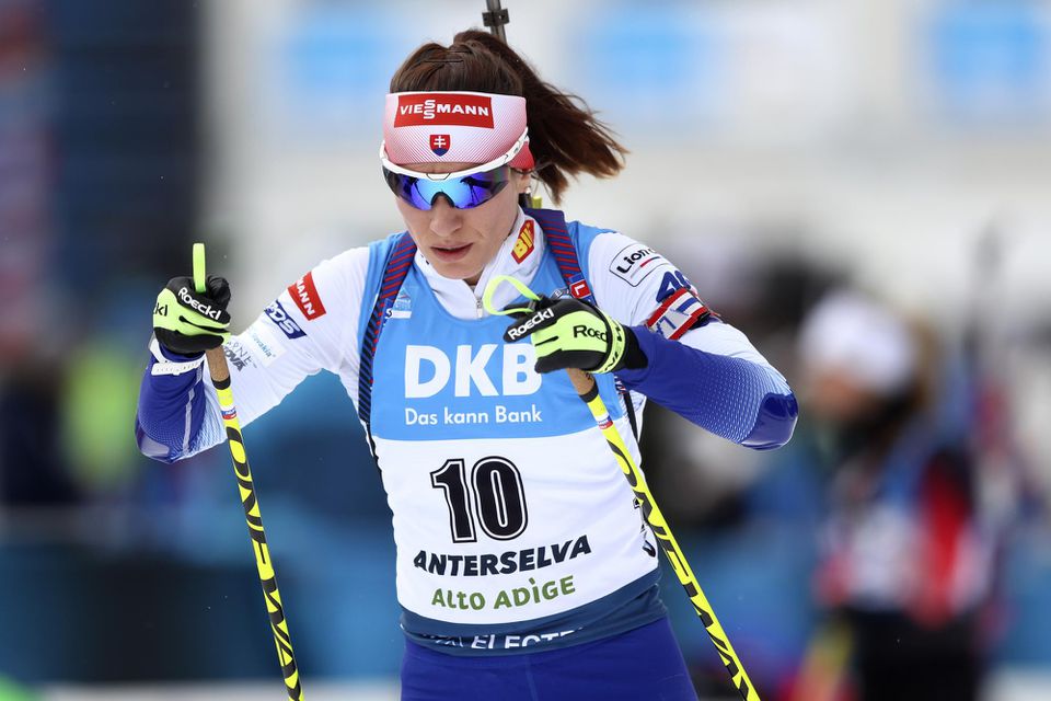 Paulína Fialková v pretekoch s hromadným štartom na MS v biatlon