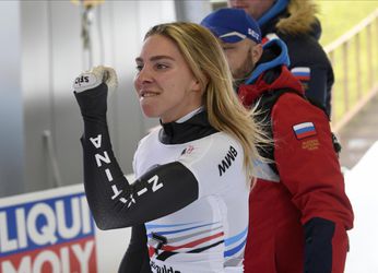 Skeleton-ME: Nikitinová si v Sigulde vyjazdila zlato, Svetový pohár vyhrala Löllingová