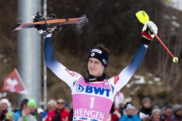 Svetový pohár: Clement Noel triumfoval v slalome vo švajčiarskom Wengene