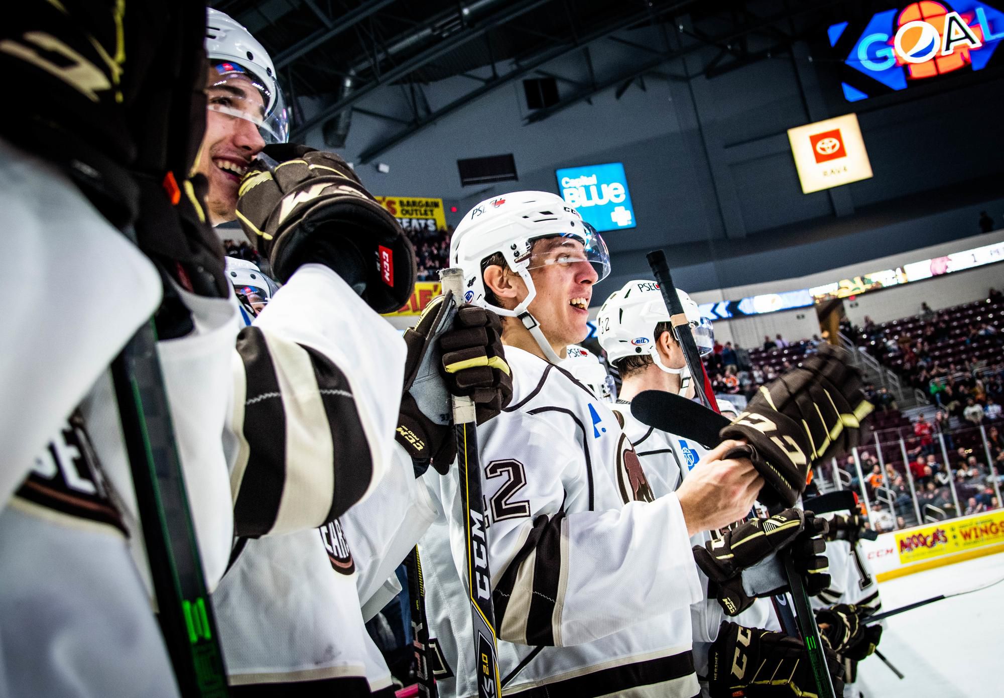 Martin Fehérváry v drese Hershey Bears