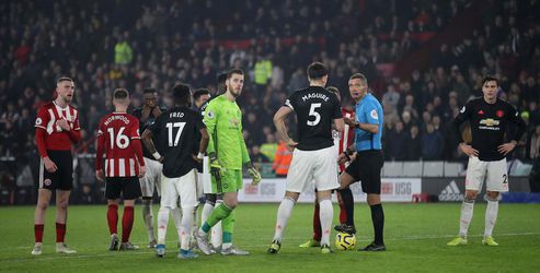 Bláznivý zápas v Sheffielde, Manchester United prišiel o body v nadstavenom čase