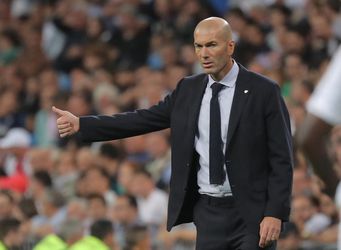 Zinedine Zidane reaguje na provokatívne gesto Garetha Bala