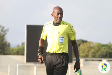 Po zápase africkej Ligy majstrov musela rozhodcu eskortovať polícia