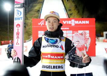 Svetový pohár: Kobajaši ovládol preteky v Engelbergu a je opäť lídrom celkového poradia